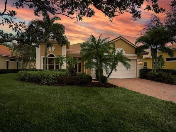 1274 River Reach Drive, Vero Beach, FL 32967