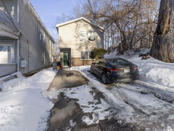 227-229 Elm Street, Schenectady, NY 12304