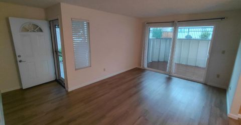 2625 Sunny Slope Drive, Unit APT 2, Sparks, NV 89434 Photo