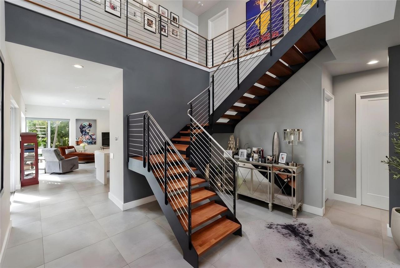 1732 Shoreland Drive, Sarasota, FL 34239 Photo