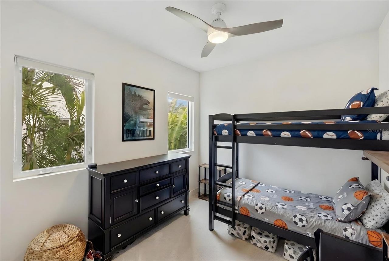 1732 Shoreland Drive, Sarasota, FL 34239 Photo