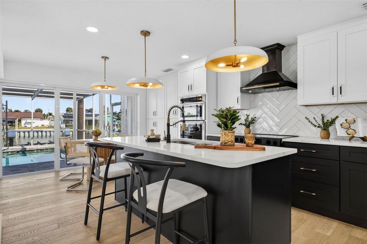 4426 43rd Street S, Saint Petersburg, FL 33702 Photo