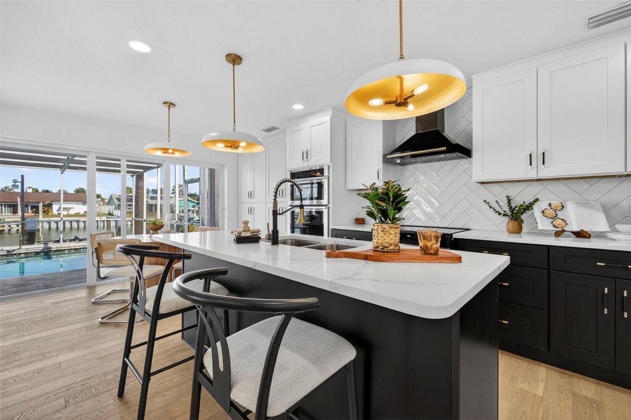 4426 43rd Street S, Saint Petersburg, FL 33702 Photo