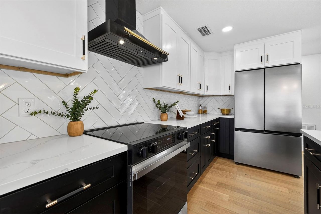 4426 43rd Street S, Saint Petersburg, FL 33702 Photo