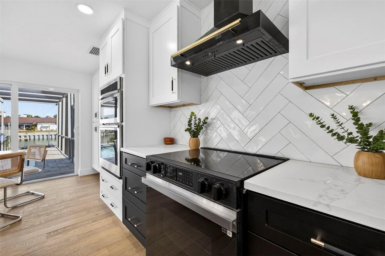 4426 43rd Street S, Saint Petersburg, FL 33702 Photo