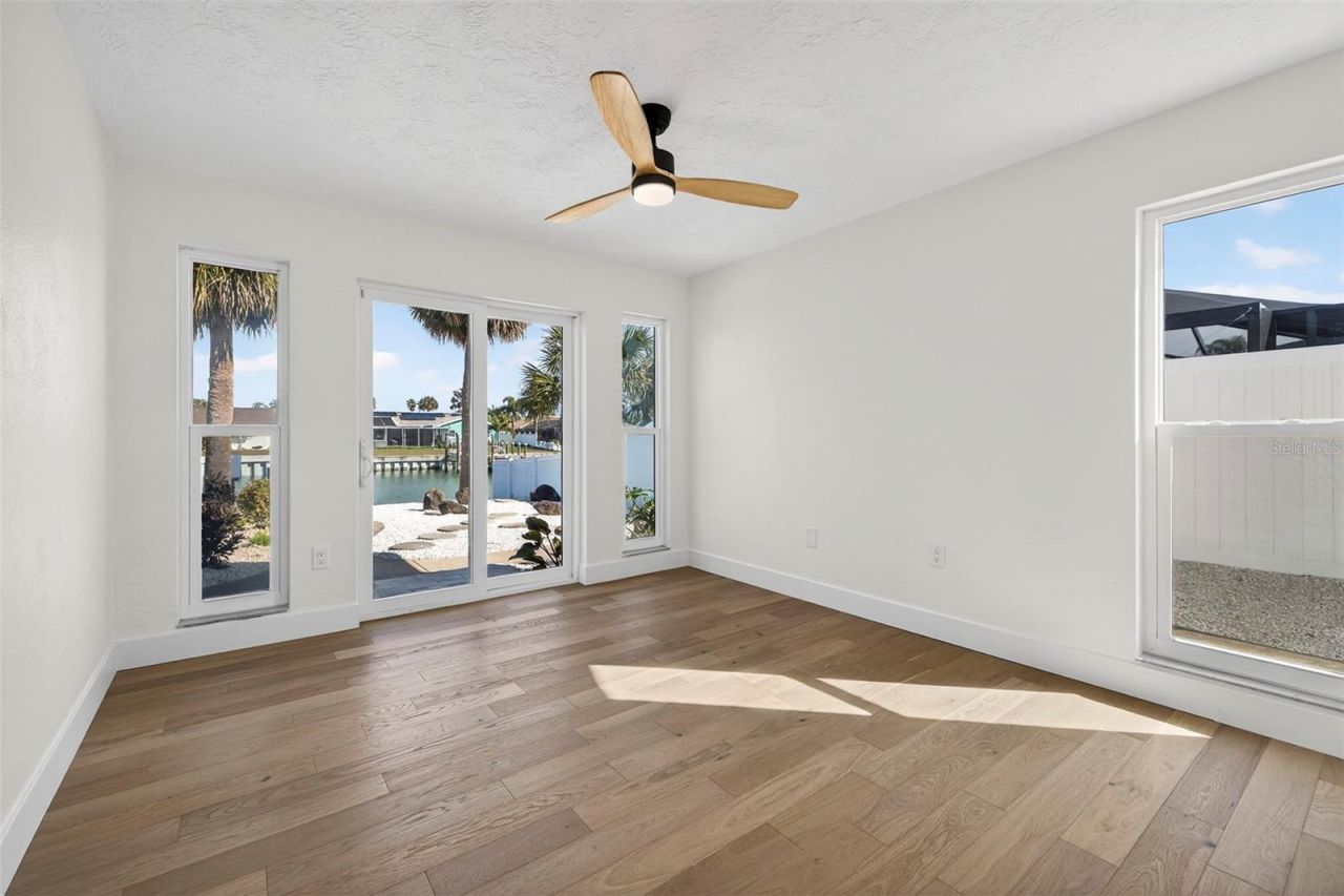 4426 43rd Street S, Saint Petersburg, FL 33702 Photo