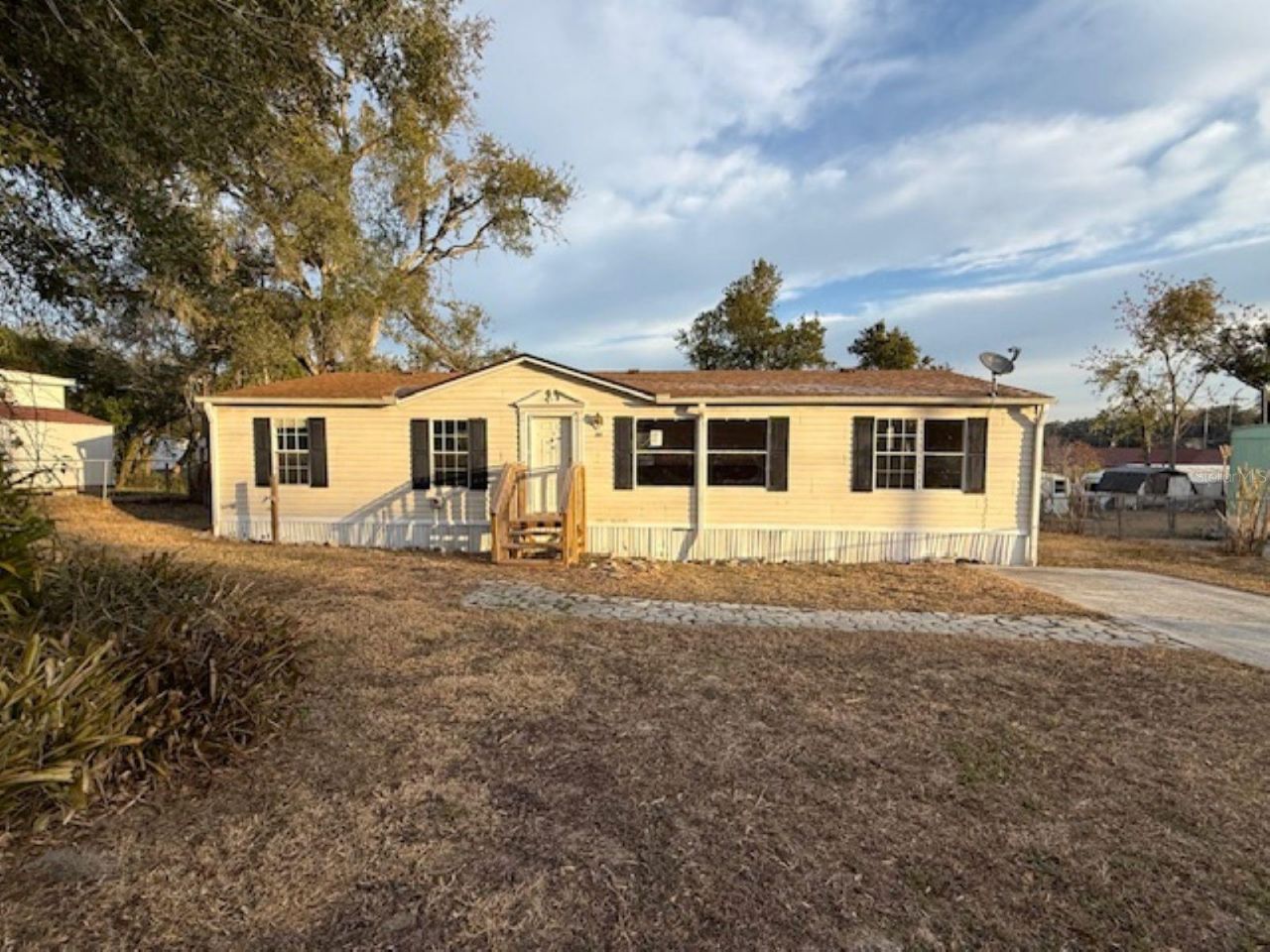 217 Longview Avenue, Lady Lake, FL 32159 Main Photo