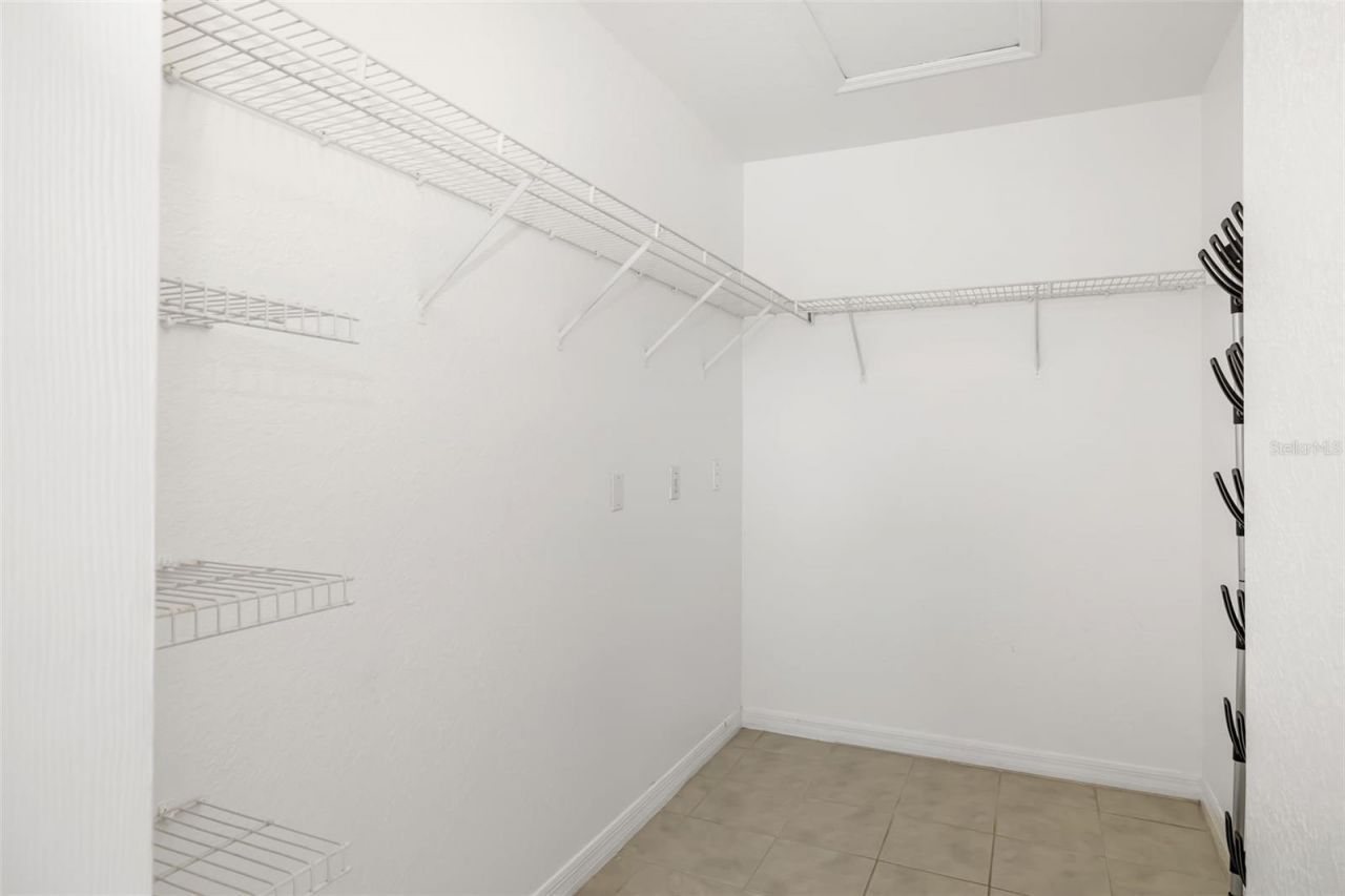 8933 Manor Loop, Unit 205, Lakewood Ranch, FL 34202 Photo