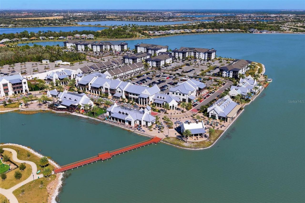 8933 Manor Loop, Unit 205, Lakewood Ranch, FL 34202 Photo