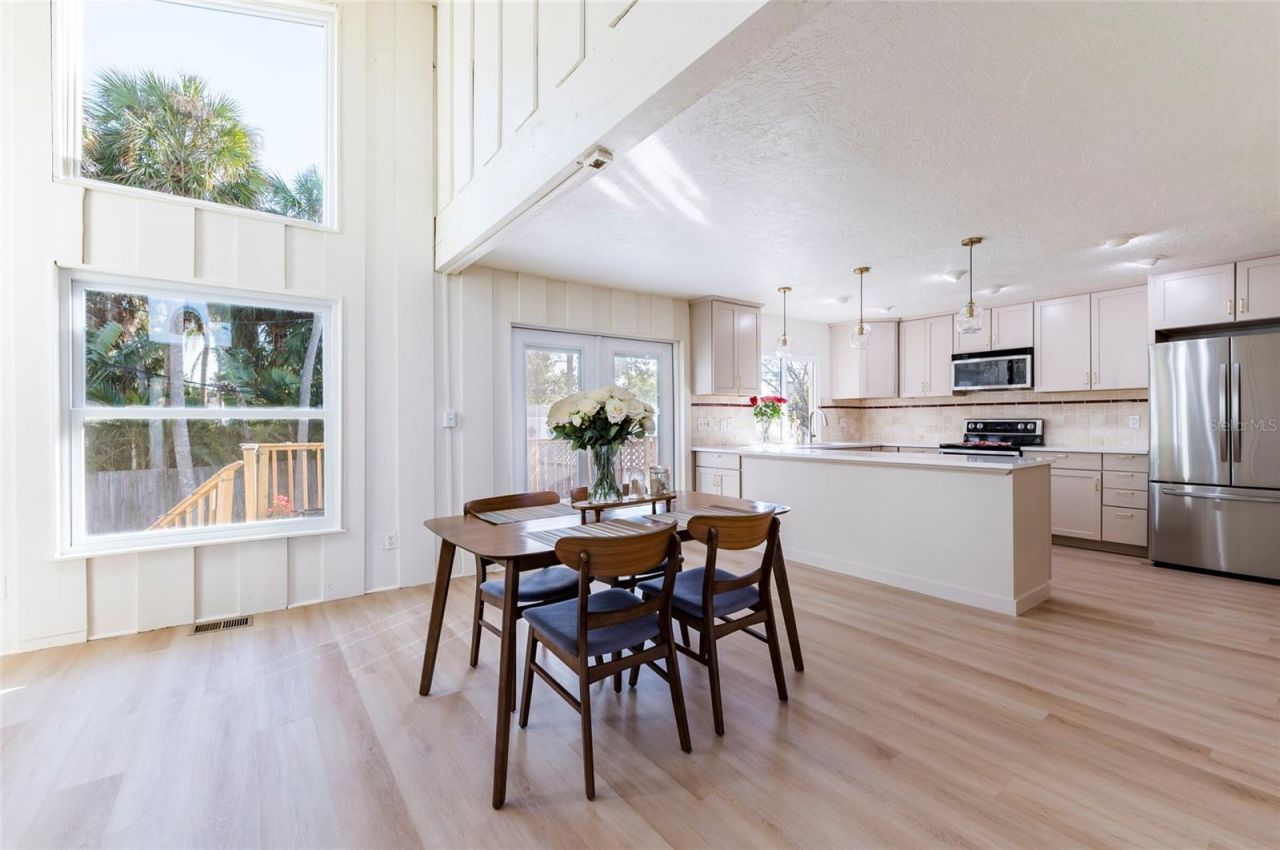 1870 Nebraska Avenue Ne, Saint Petersburg, FL 33703 Photo