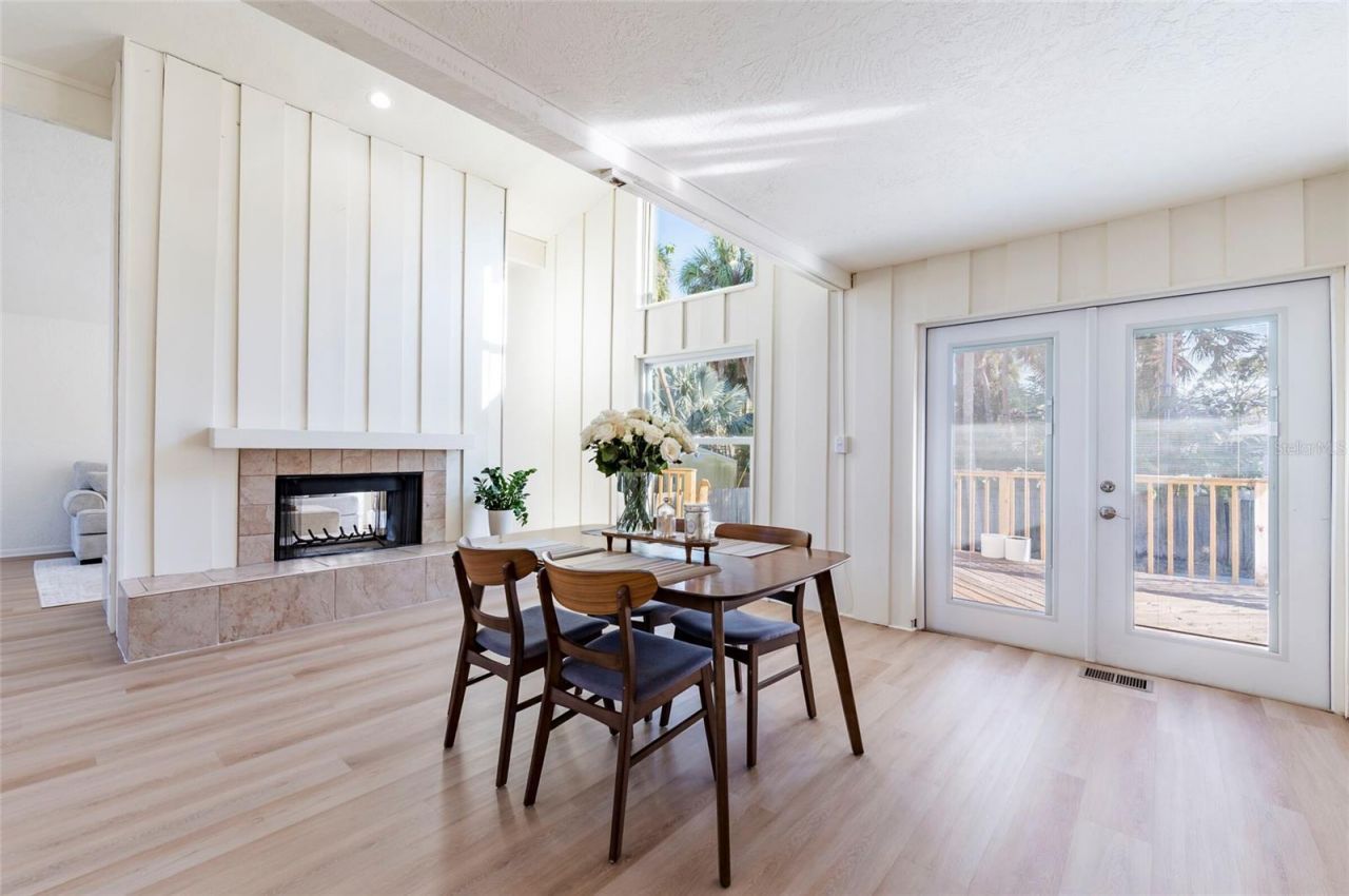 1870 Nebraska Avenue Ne, Saint Petersburg, FL 33703 Photo