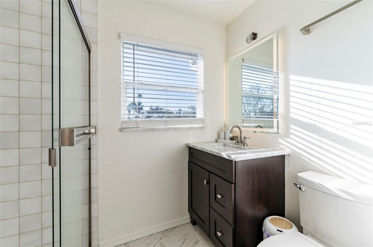 1870 Nebraska Avenue Ne, Saint Petersburg, FL 33703 Photo