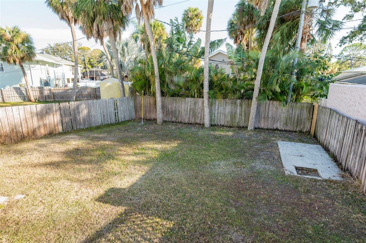 1870 Nebraska Avenue Ne, Saint Petersburg, FL 33703 Photo