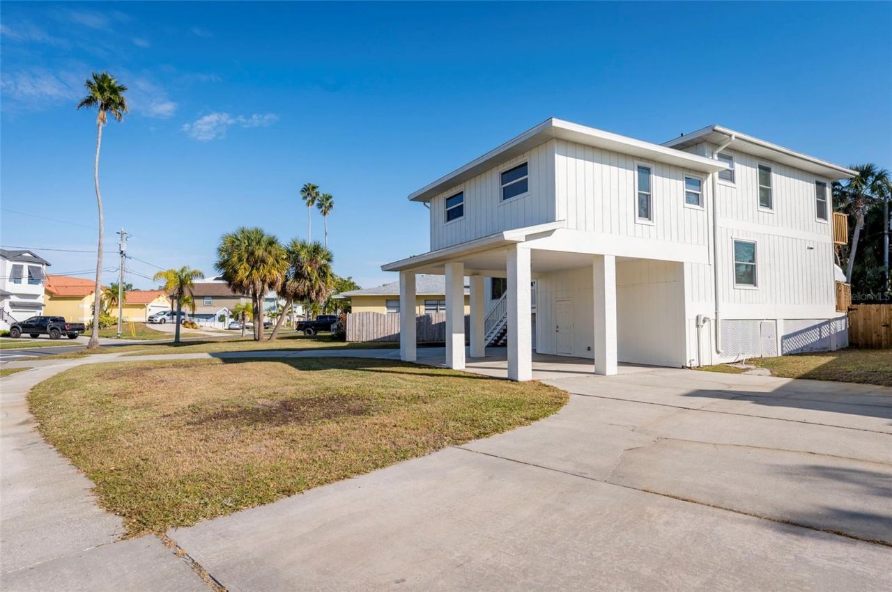 1870 Nebraska Avenue Ne, Saint Petersburg, FL 33703 Photo