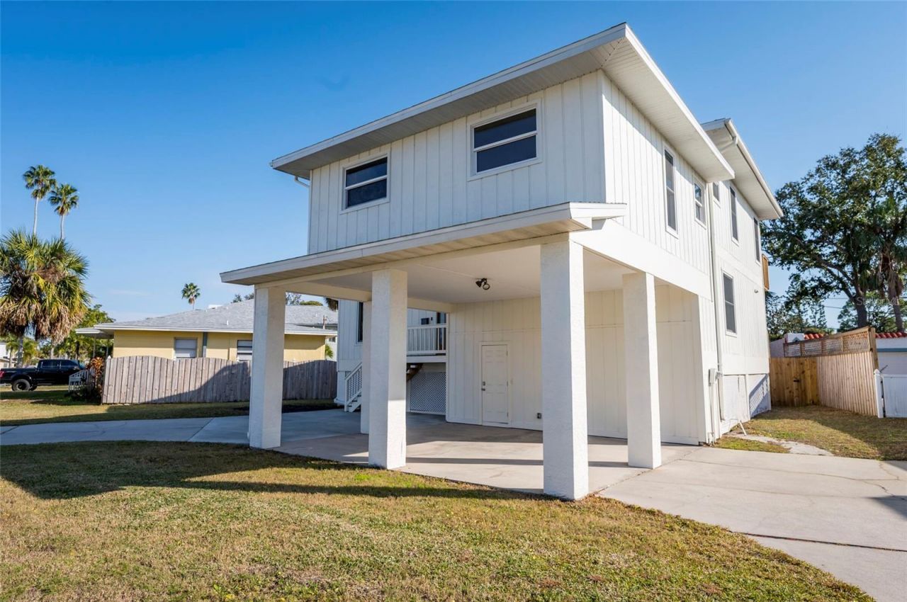 1870 Nebraska Avenue Ne, Saint Petersburg, FL 33703 Photo