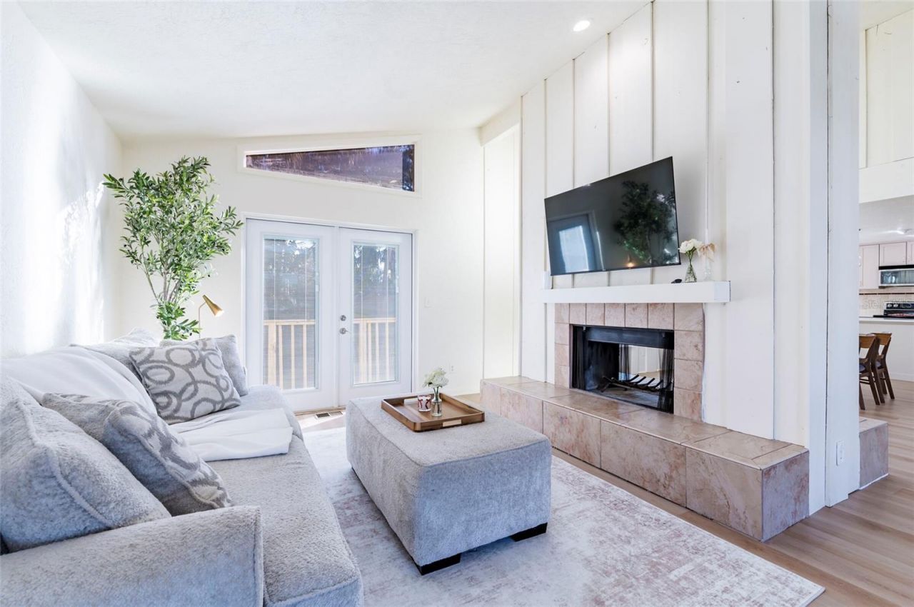 1870 Nebraska Avenue Ne, Saint Petersburg, FL 33703 Photo