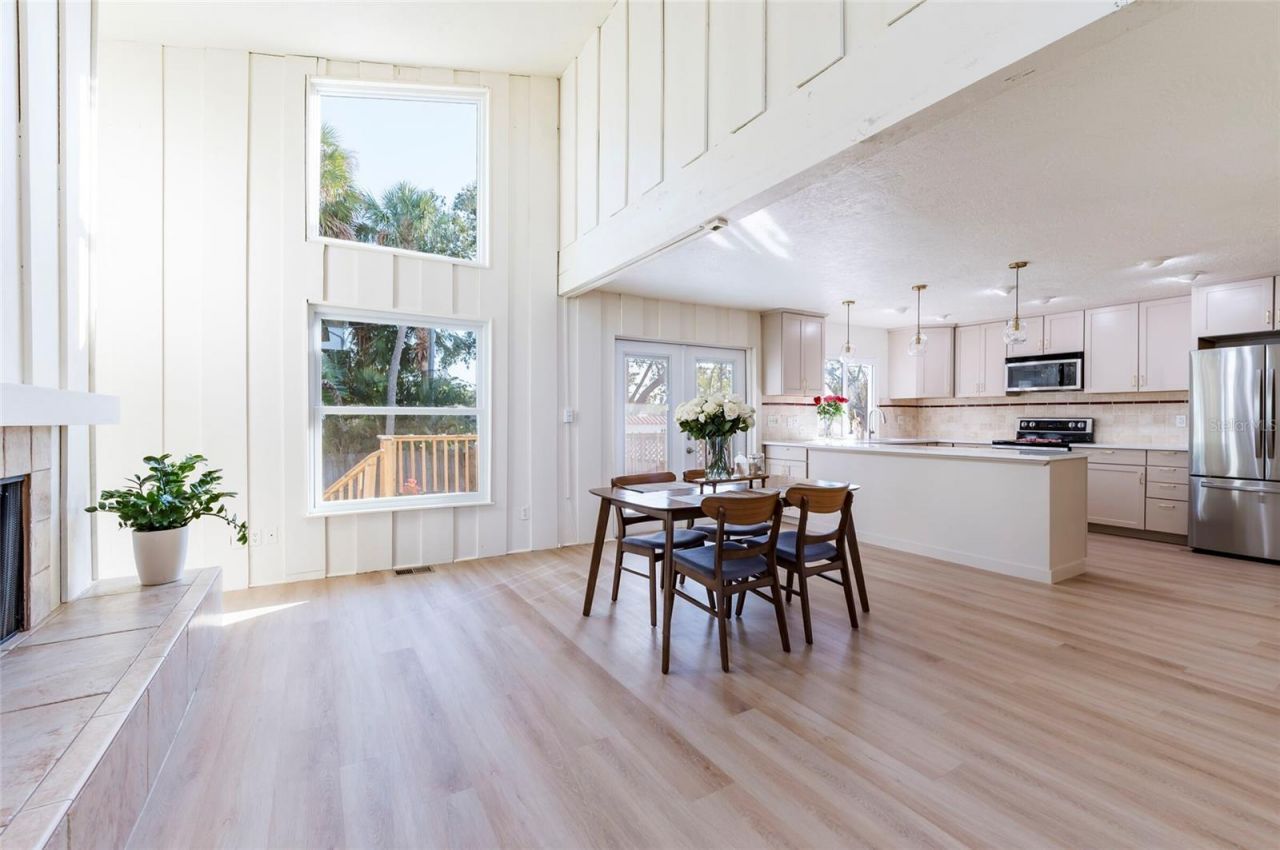 1870 Nebraska Avenue Ne, Saint Petersburg, FL 33703 Photo