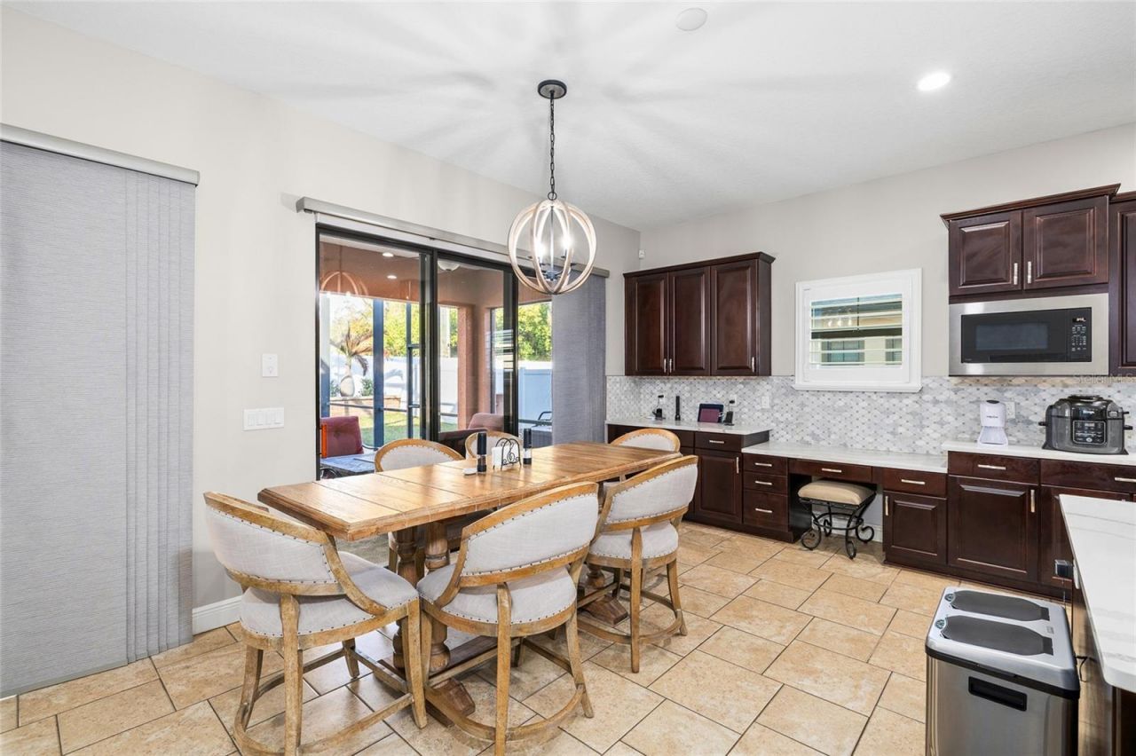 10902 Charmwood Drive, Riverview, FL 33569 Photo