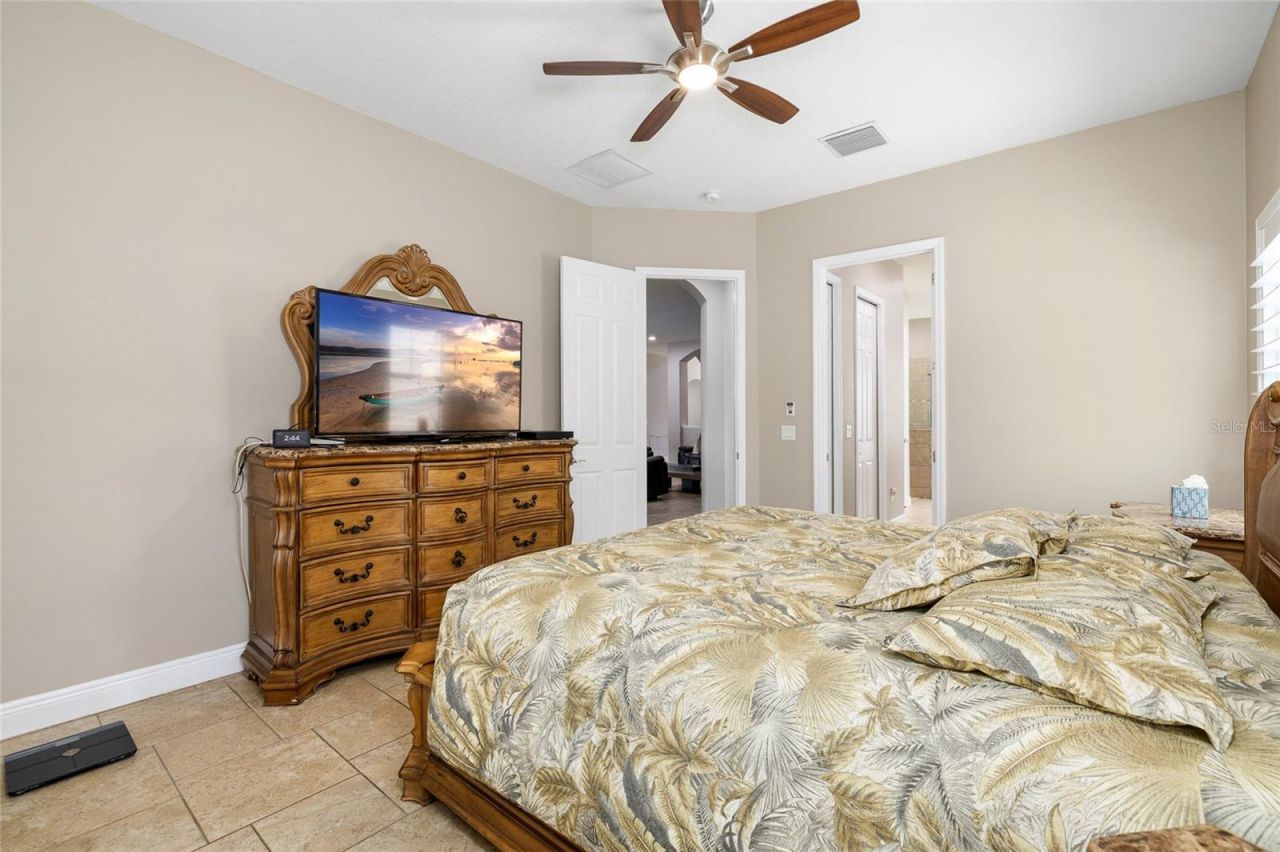 10902 Charmwood Drive, Riverview, FL 33569 Photo