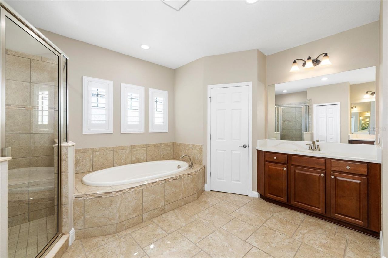 10902 Charmwood Drive, Riverview, FL 33569 Photo