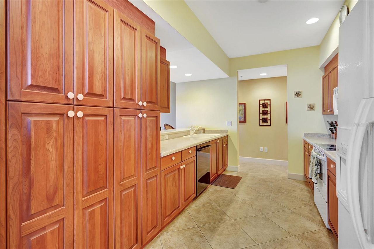 3191 Matecumbe Key Road, Unit 704, Punta Gorda, FL 33955 Photo