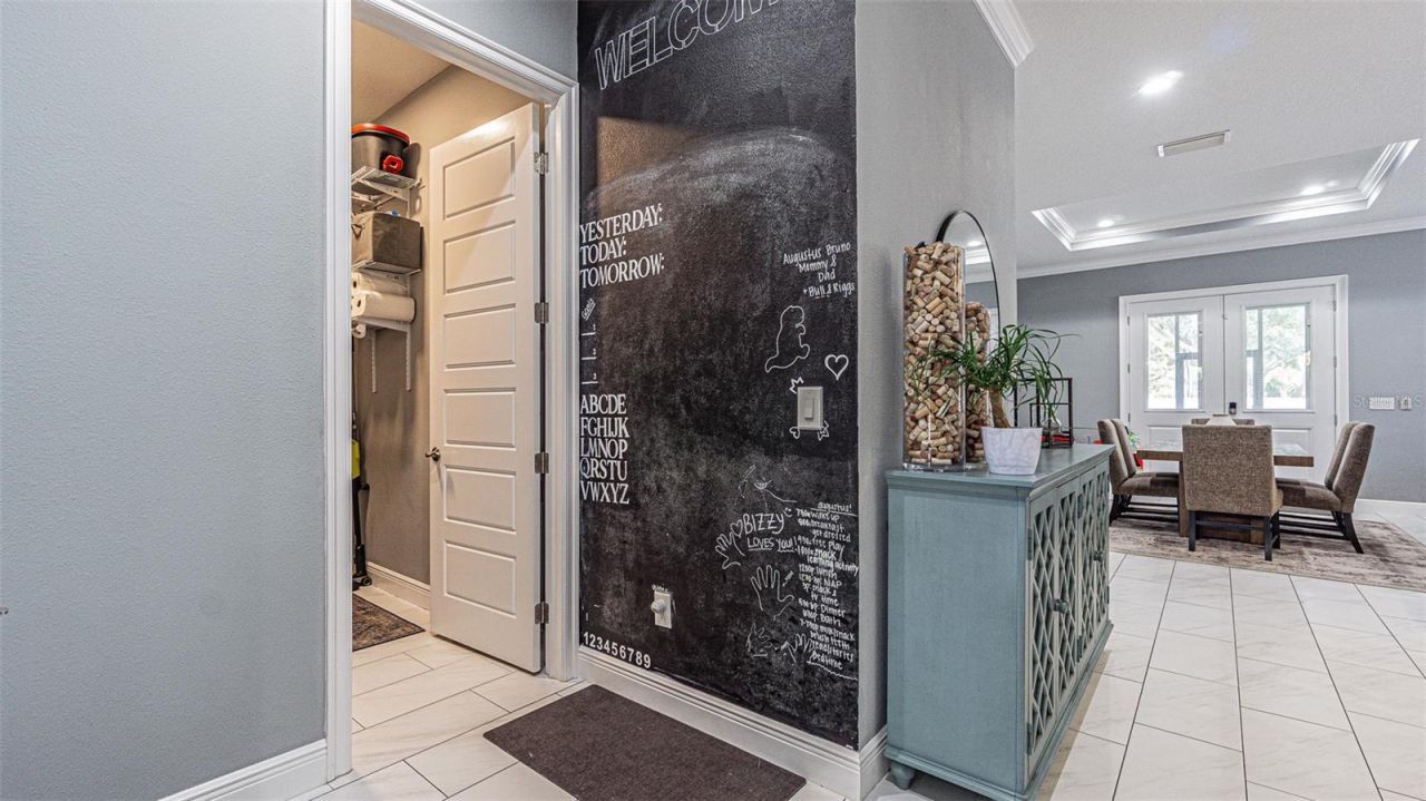 3408 W Dewey Street, Tampa, FL 33607 Photo