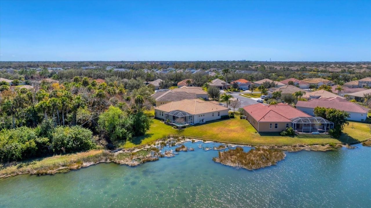 6207 46th Court E, Bradenton, FL 34203 Photo