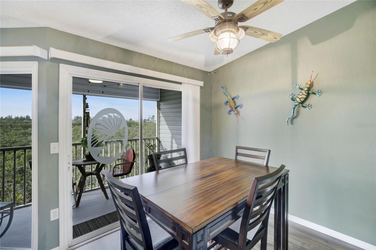 3607 E Bay Drive, Unit 211, Holmes Beach, FL 34217 Photo