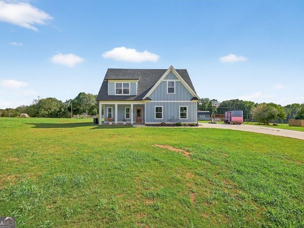 267 Bear Creek Meadows Drive, Bogart, GA 30622