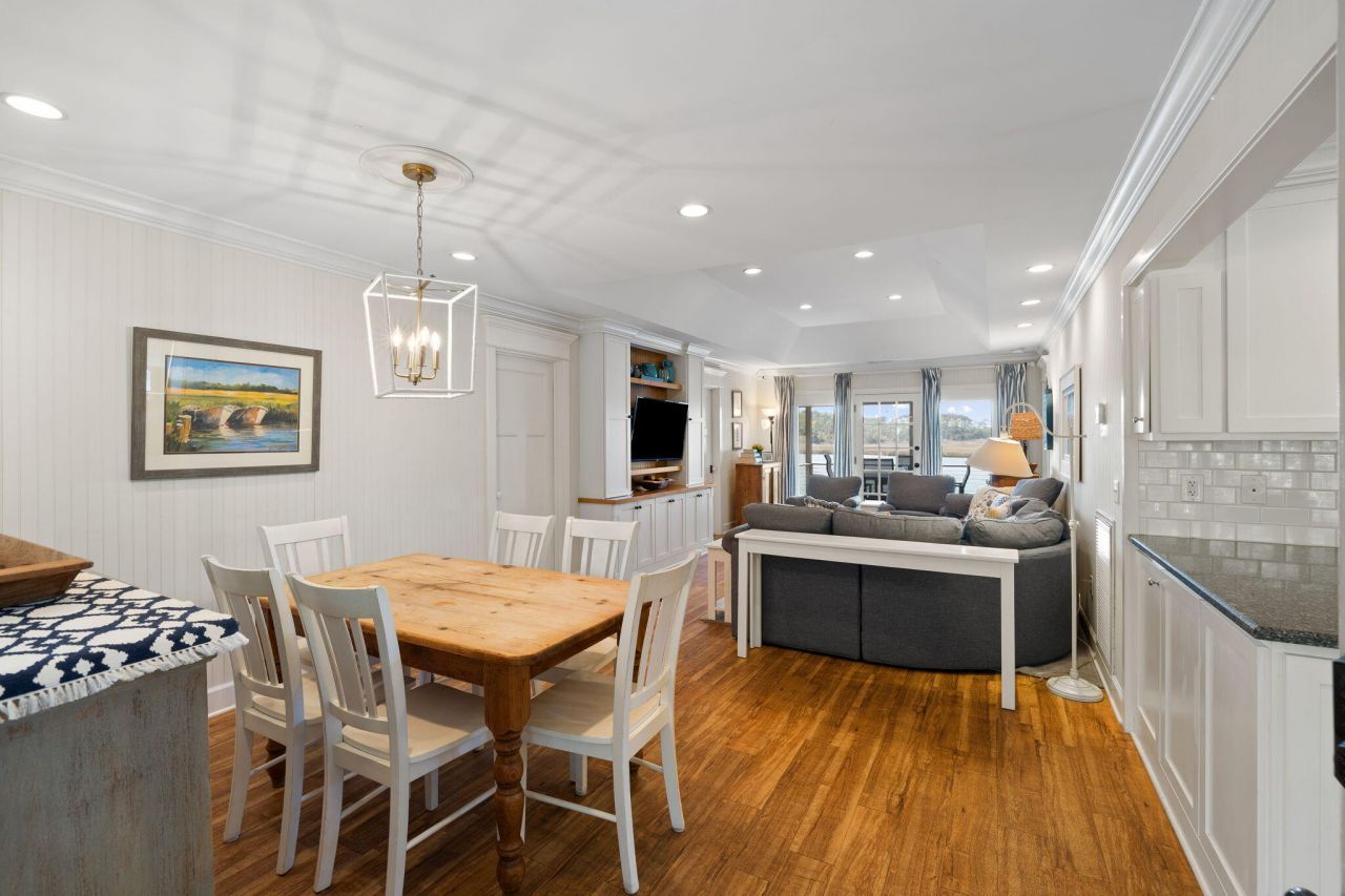 5 Sundown Bend Photo 16