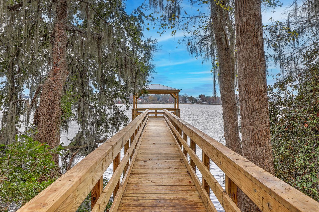 1045 Old Cypress Run Photo 37