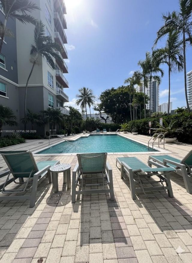 313 NE 2nd St, Unit 802, Fort Lauderdale, FL 33301 Photo