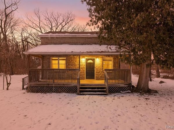 13574 Fairview Court, Van Buren Twp, MI 48111