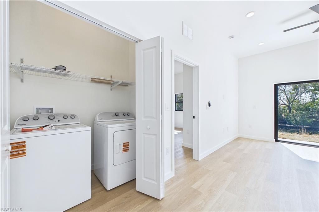 542/544 SE 6th Ter, Cape Coral, FL 33990 Photo