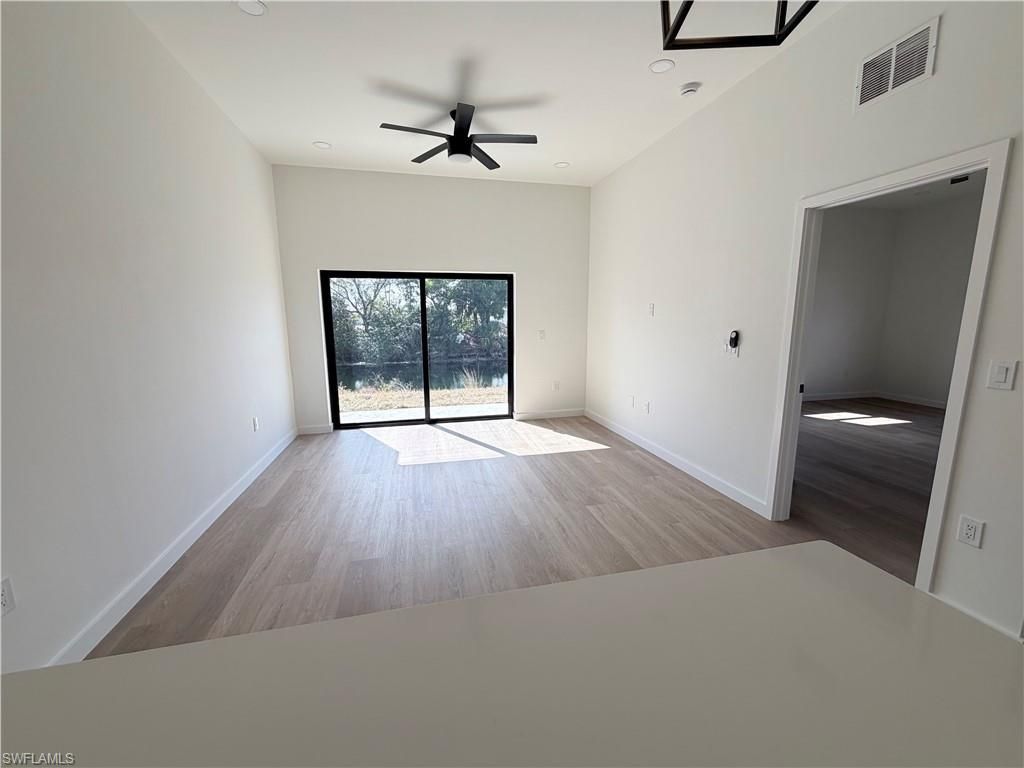 542/544 SE 6th Ter, Cape Coral, FL 33990 Photo