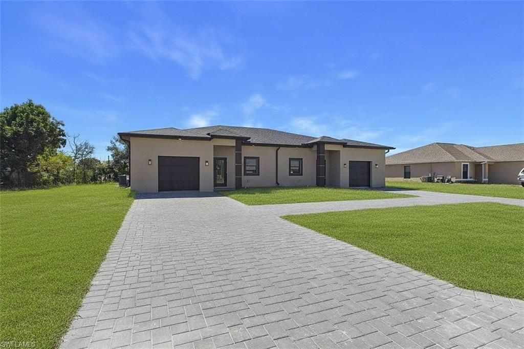 542/544 SE 6th Ter, Cape Coral, FL 33990 Photo