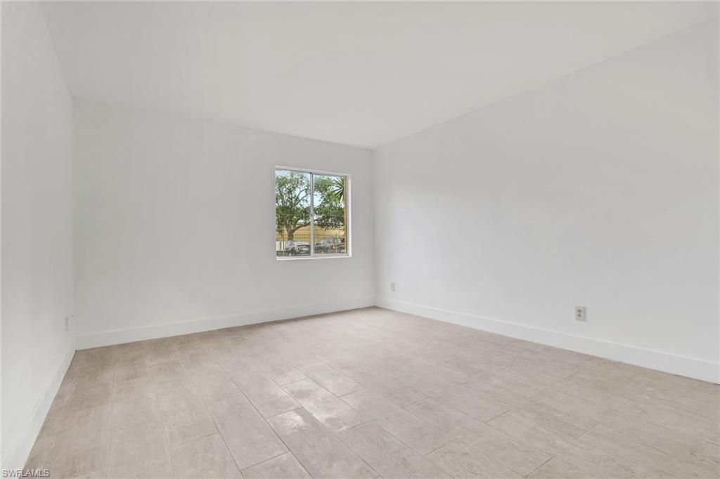 2366 E. Mall Dr, Unit Apt. 101, Fort Myers, FL 33901 Photo