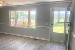 490 Circle M Rd. photo 4