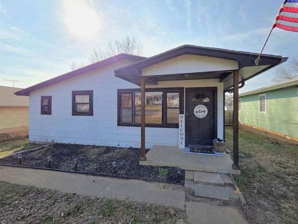 512 Ivanhoe, Perry, OK 00000