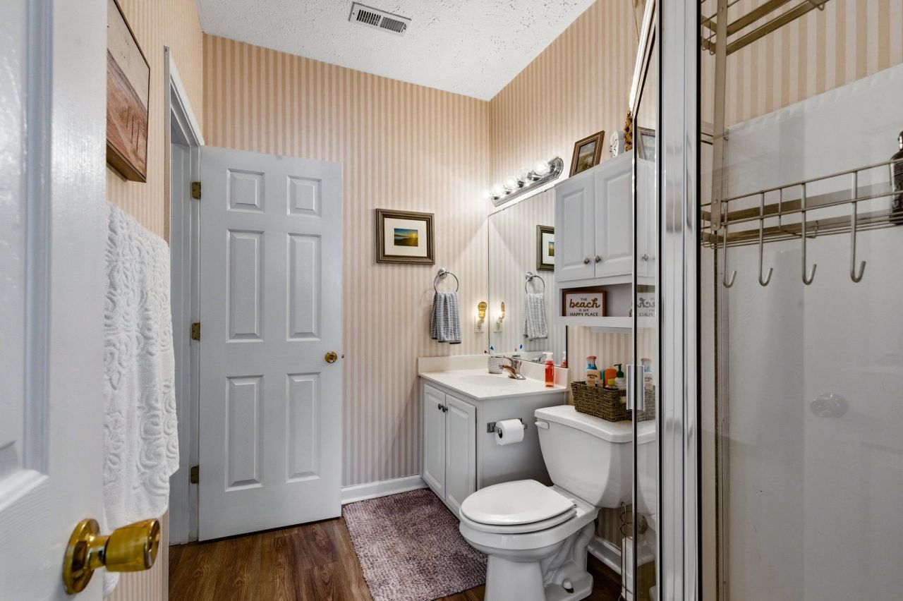 901 West Port Dr.  Photo 17