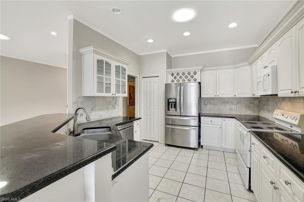 173 Stanhope Cir, Naples, FL 34104 Photo