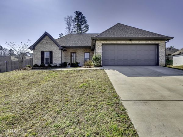 503 Arden Drive, Pearl, MS 39208