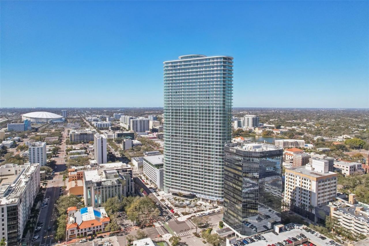 400 Central Avenue, Unit 1601, Saint Petersburg, FL 33701 Photo