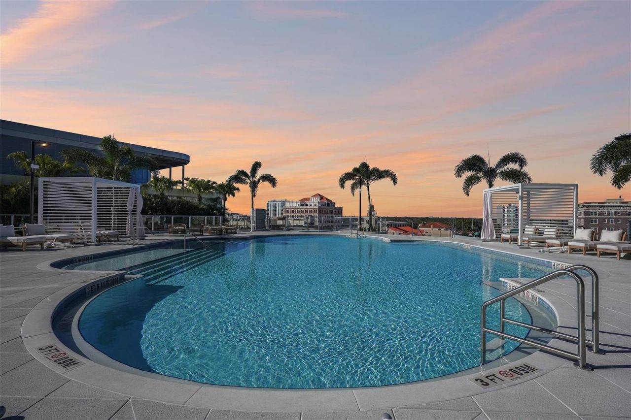 400 Central Avenue, Unit 1601, Saint Petersburg, FL 33701 Photo