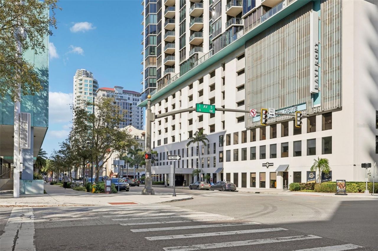 400 Central Avenue, Unit 1601, Saint Petersburg, FL 33701 Photo