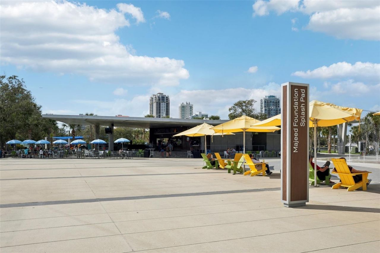 400 Central Avenue, Unit 1601, Saint Petersburg, FL 33701 Photo