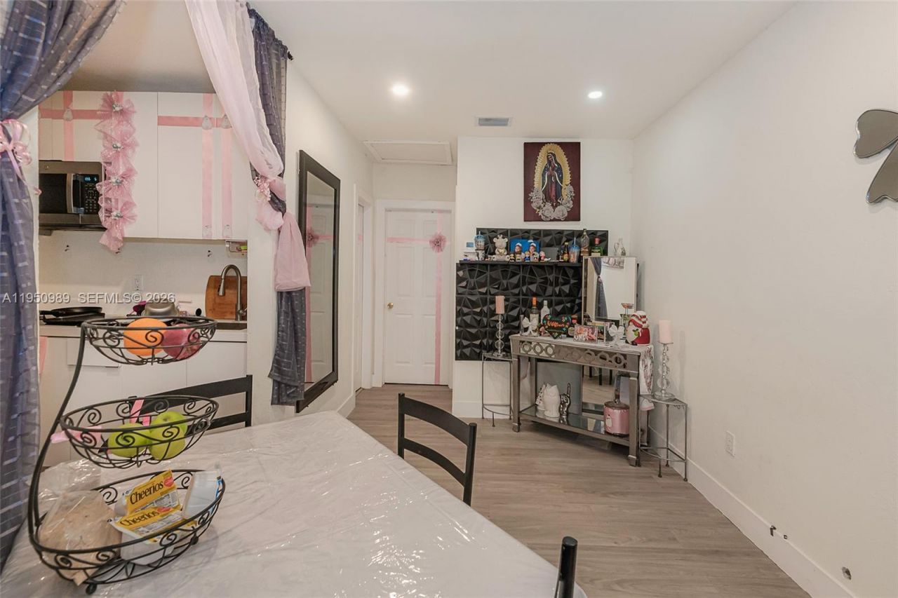 110 NW 58th St, Miami, FL 33127 Photo