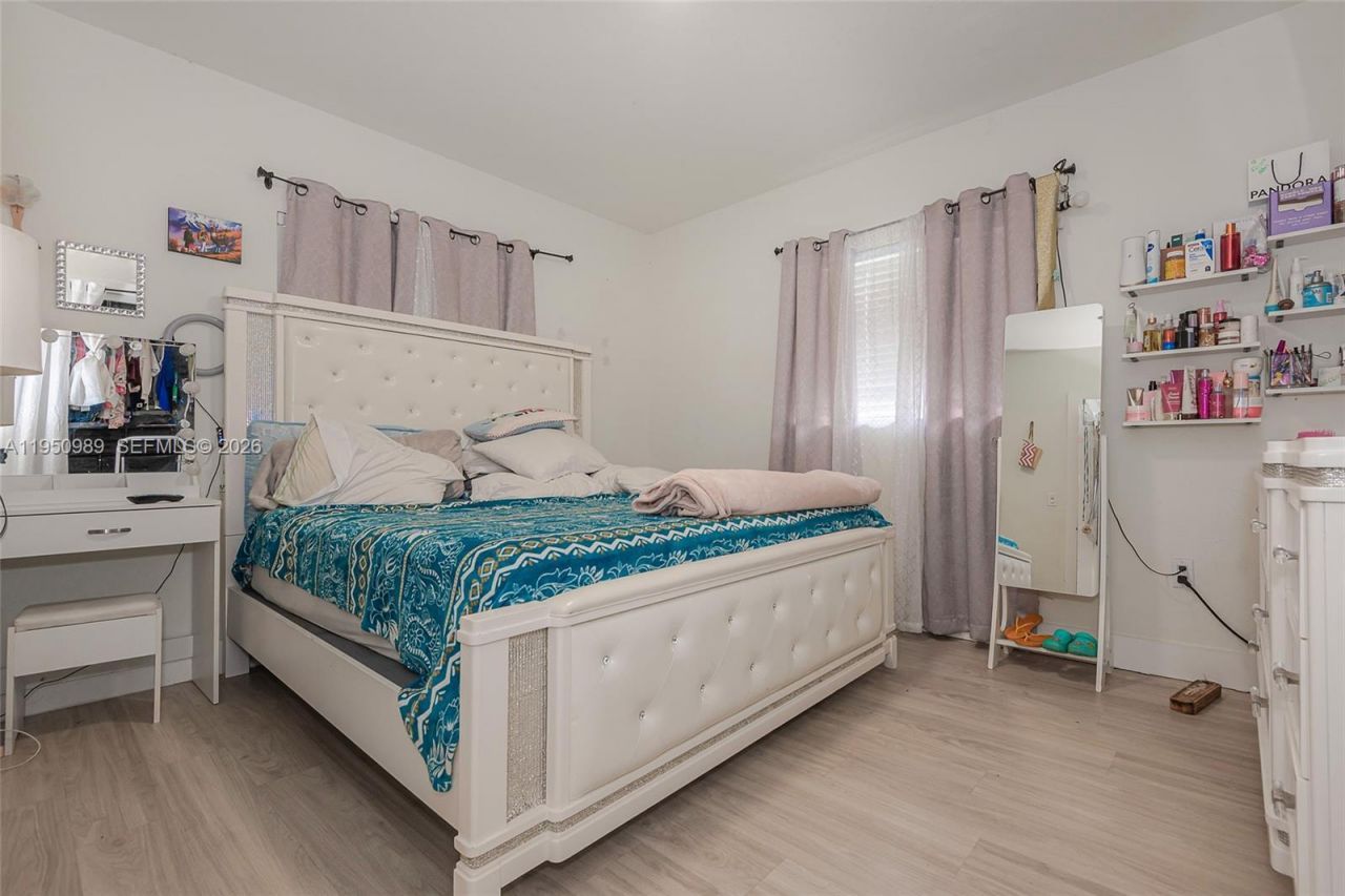 110 NW 58th St, Miami, FL 33127 Photo