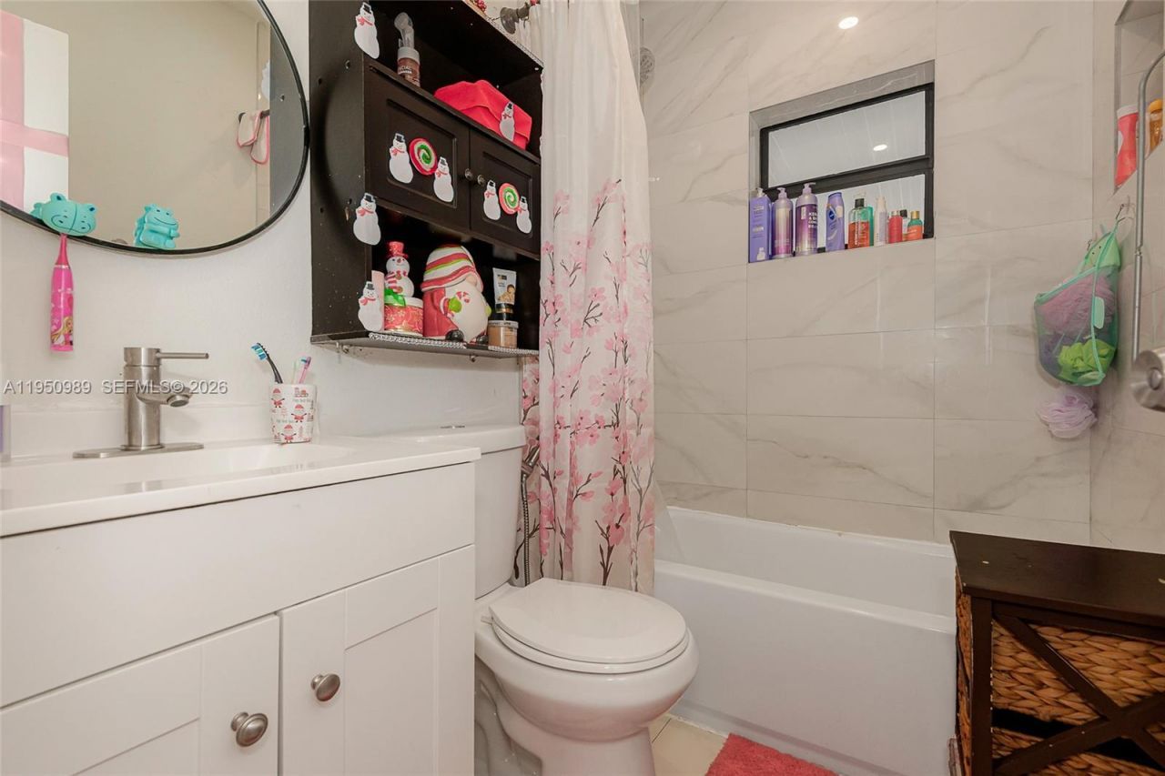 110 NW 58th St, Miami, FL 33127 Photo