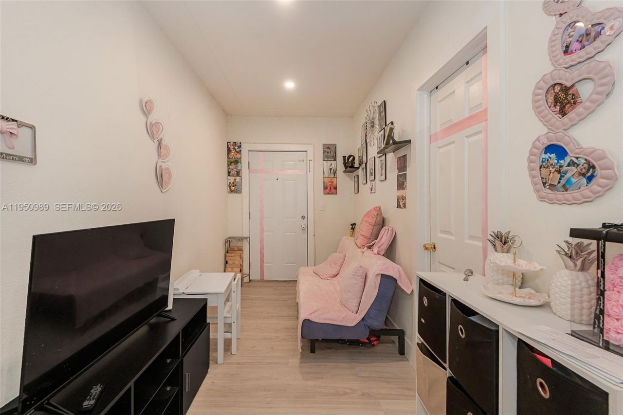 110 NW 58th St, Miami, FL 33127 Photo